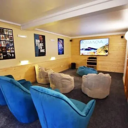 Le Heron 28pers, Malmedy- Cinema, Balneo, Sauna, Jardin Malmedy