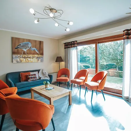 Le Heron 28pers, Malmedy- Cinema, Balneo, Sauna, Jardin 木屋 马尔梅迪