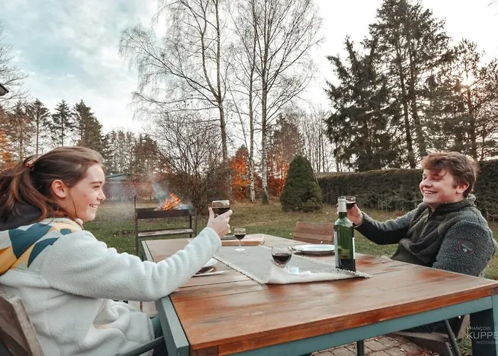 木屋 Le Heron 28pers, Malmedy- Cinema, Balneo, Sauna, Jardin *