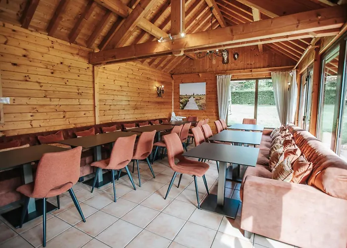 Le Heron 28pers, Malmedy- Cinema, Balneo, Sauna, Jardin *