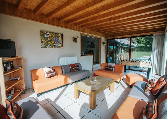 Le Heron 28pers, Malmedy- Cinema, Balneo, Sauna, Jardin *